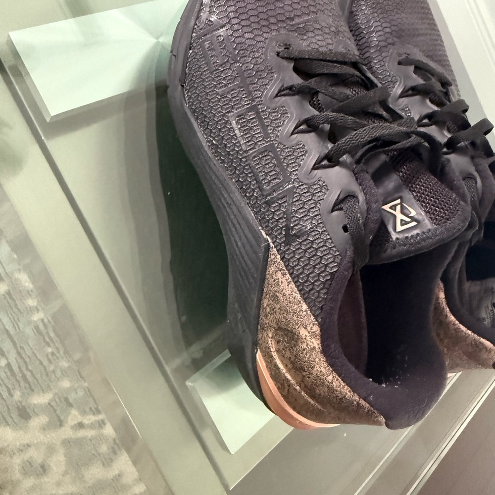 Nike Metcons size 6.5 women's